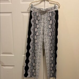 Lilly Pulitzer Black and White Patterned Garment Bal Harbour Palazzo Size small